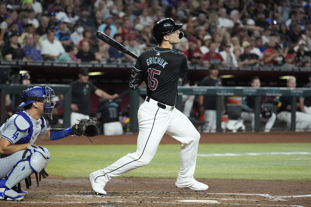 Grichuk membawa pulang empat poin dengan home run, Diamondbacks unggul terlebih dahulu dalam kemenangan 14-3 atas Dodgers